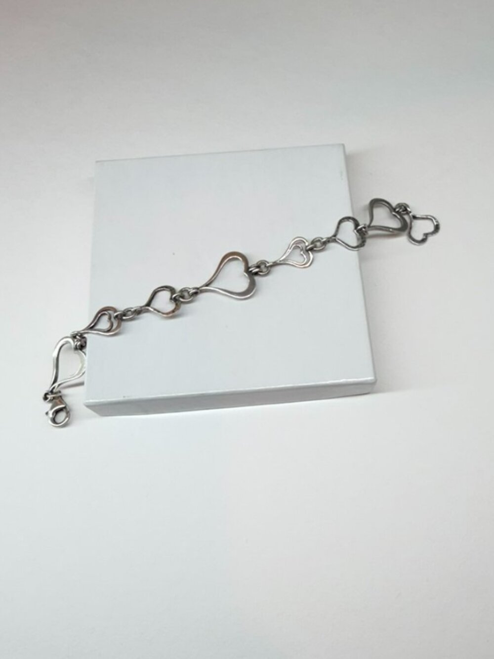 SILPADA Hammered Textured 925 Sterling Silver SPREAD LOVE Heart Bracelet B1701